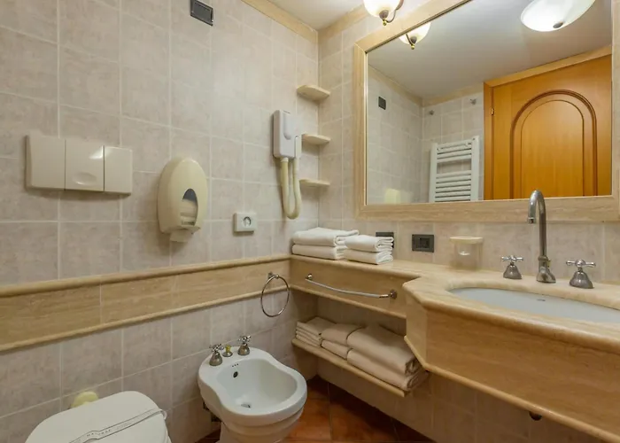Casa vacanze Near By Marco Simone Golf, Cleaning Included
