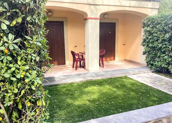 Near By Marco Simone Golf, Cleaning Included Roma