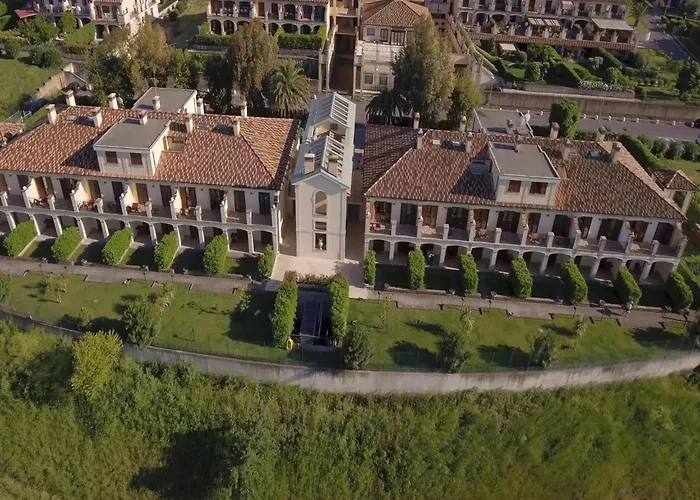 Near By Marco Simone Golf, Cleaning Included Roma