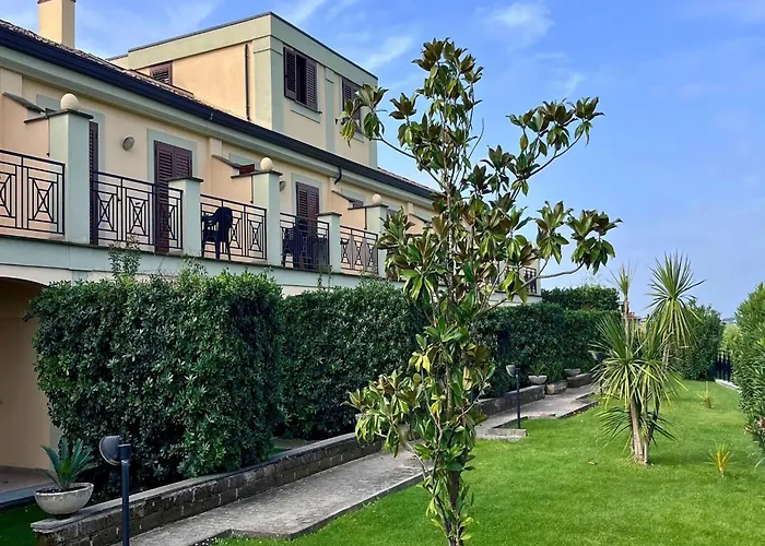 Near By Marco Simone Golf, Cleaning Included
